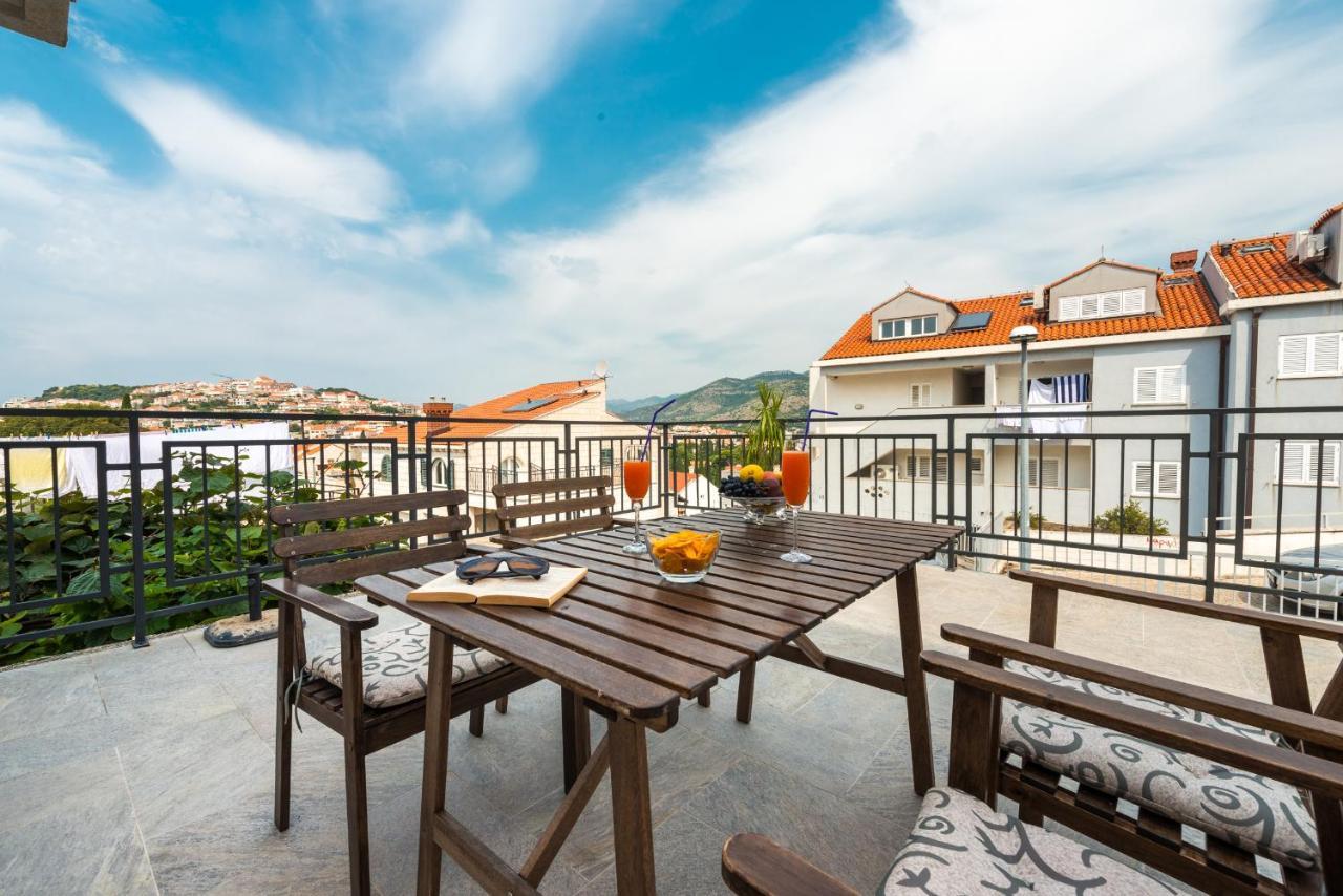 Apartments Marivo Lapad Дубровник Екстер'єр фото